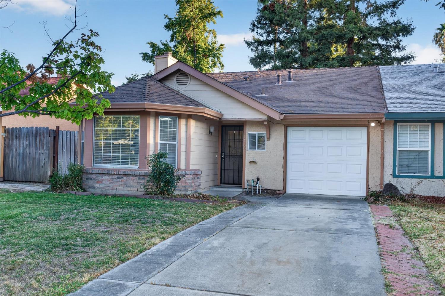 1168 Pebblewood Drive