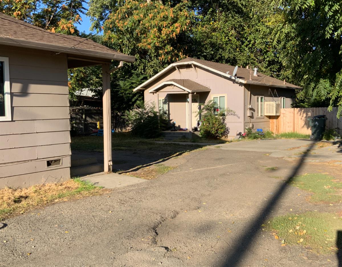 793 Almond Avenue