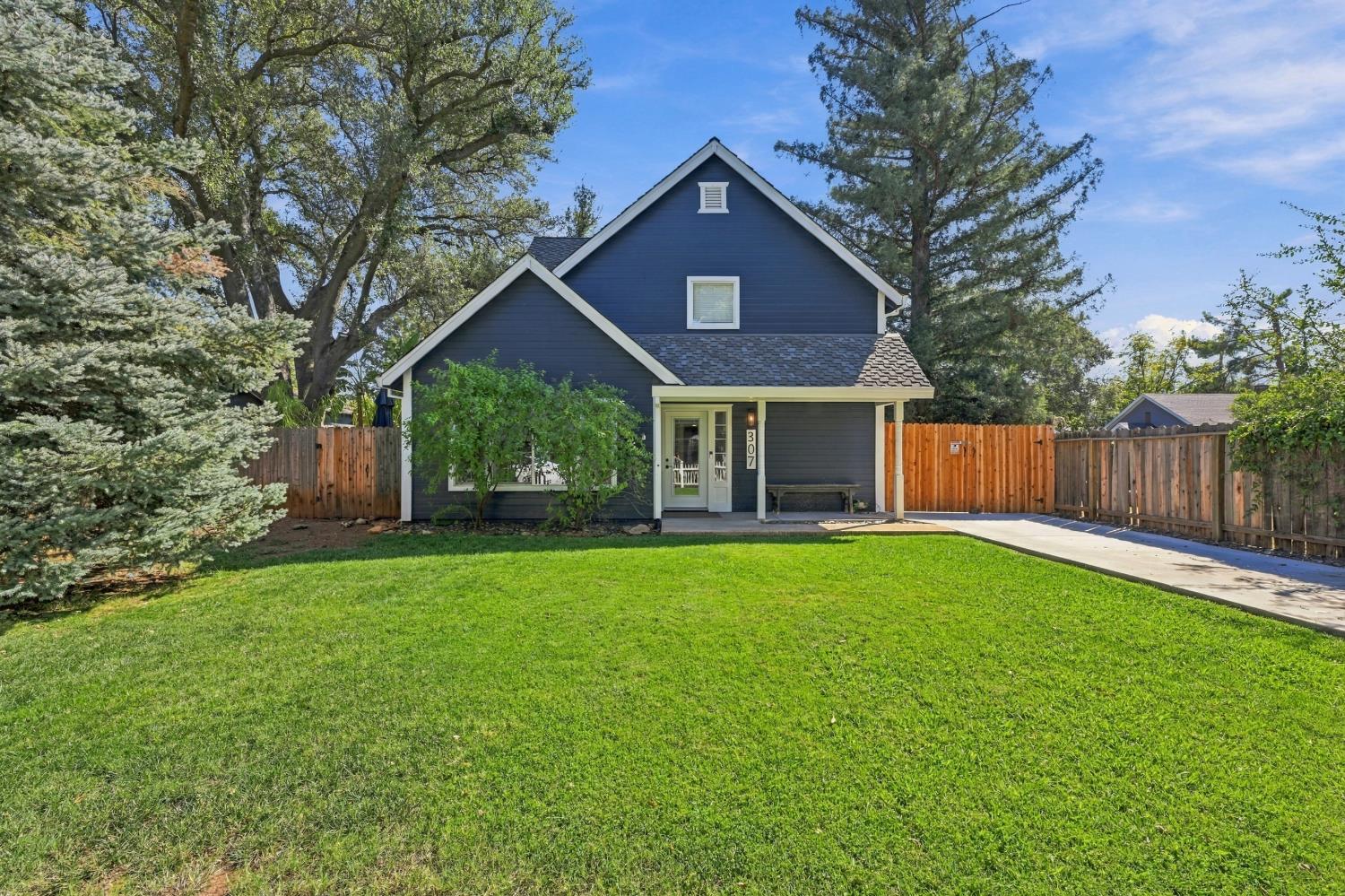 307 Mormon Street
