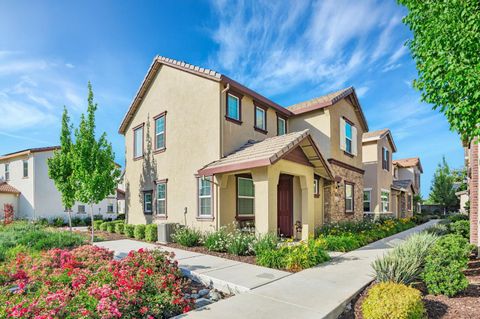 953 Posey Street Galt CA 95632