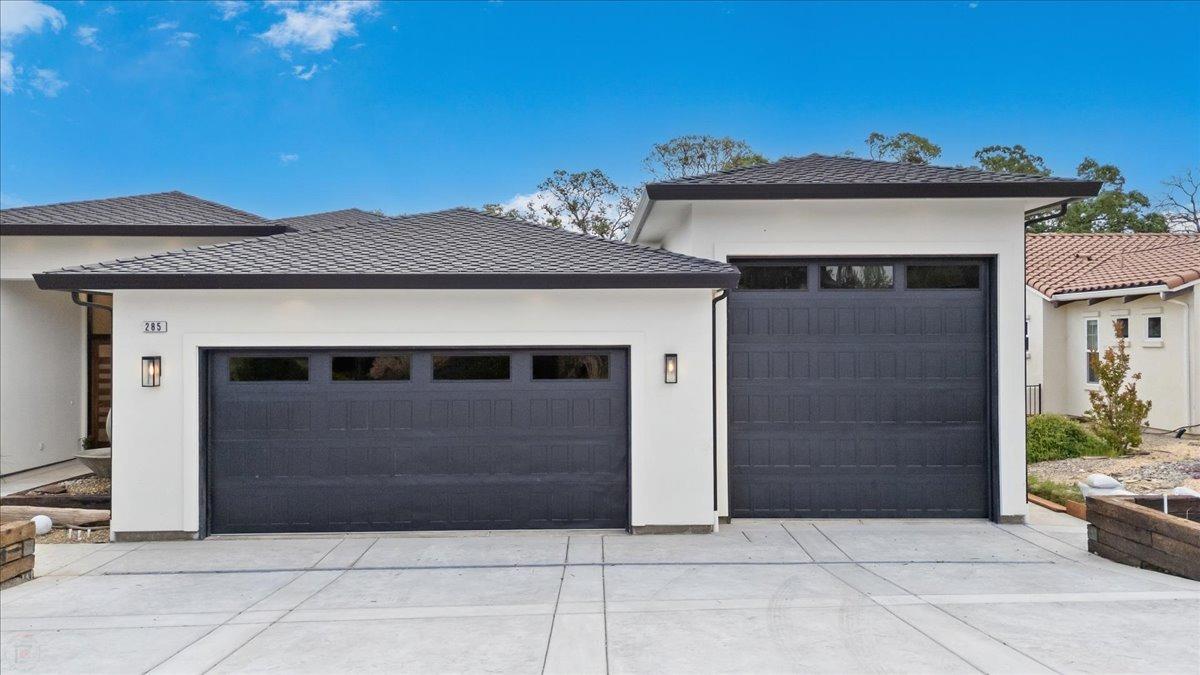 285 Knolls Drive