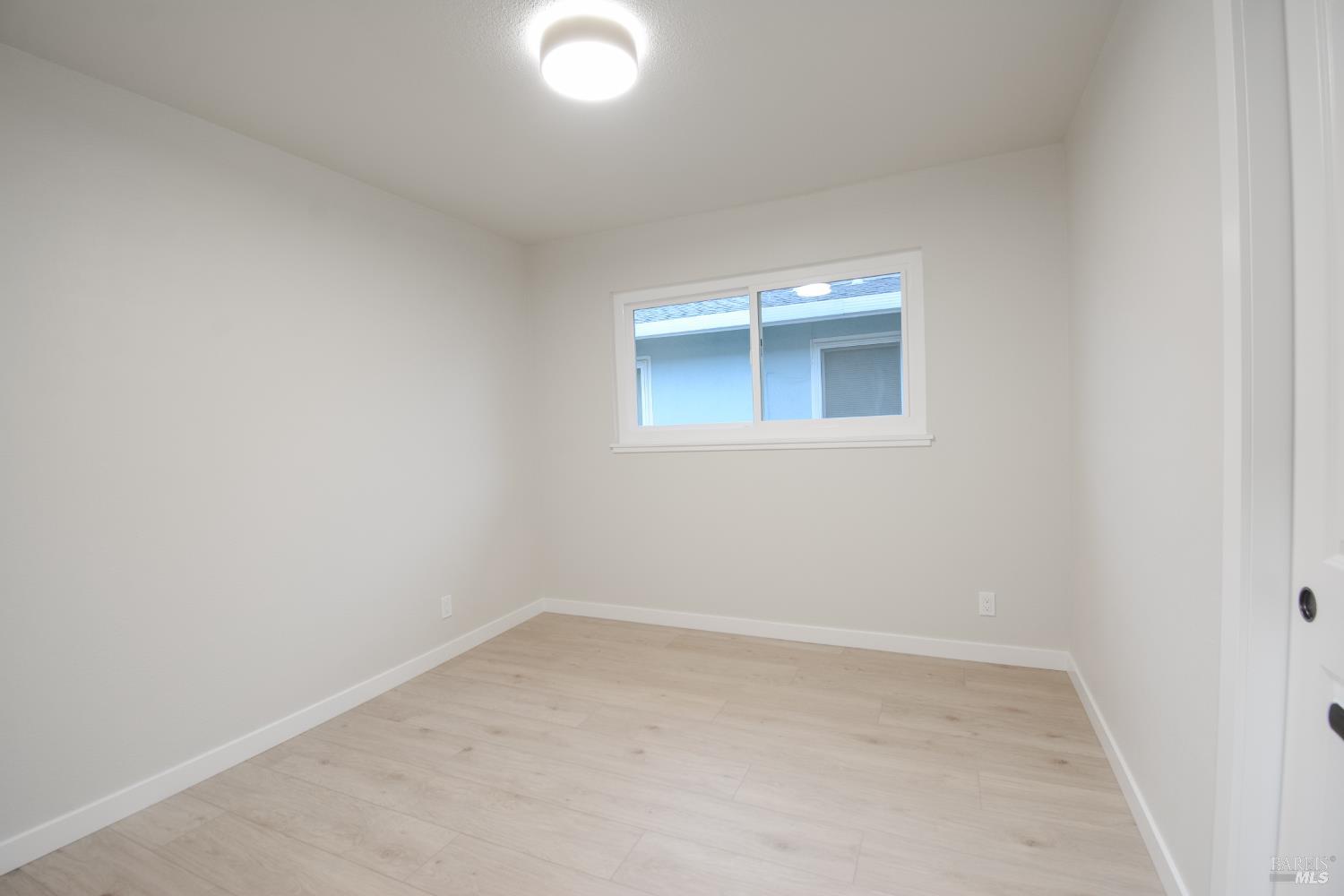 140 E Hemlock Street