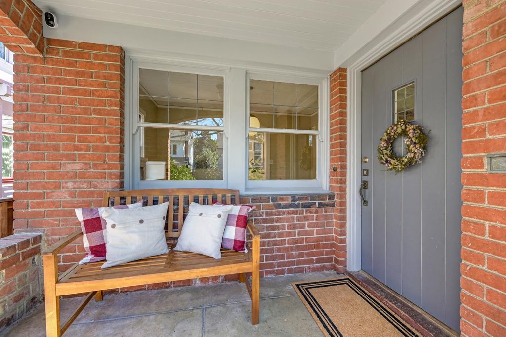 Photo of 2957 23rd Street, Sacramento, CA 95818 (MLS # 226033343)