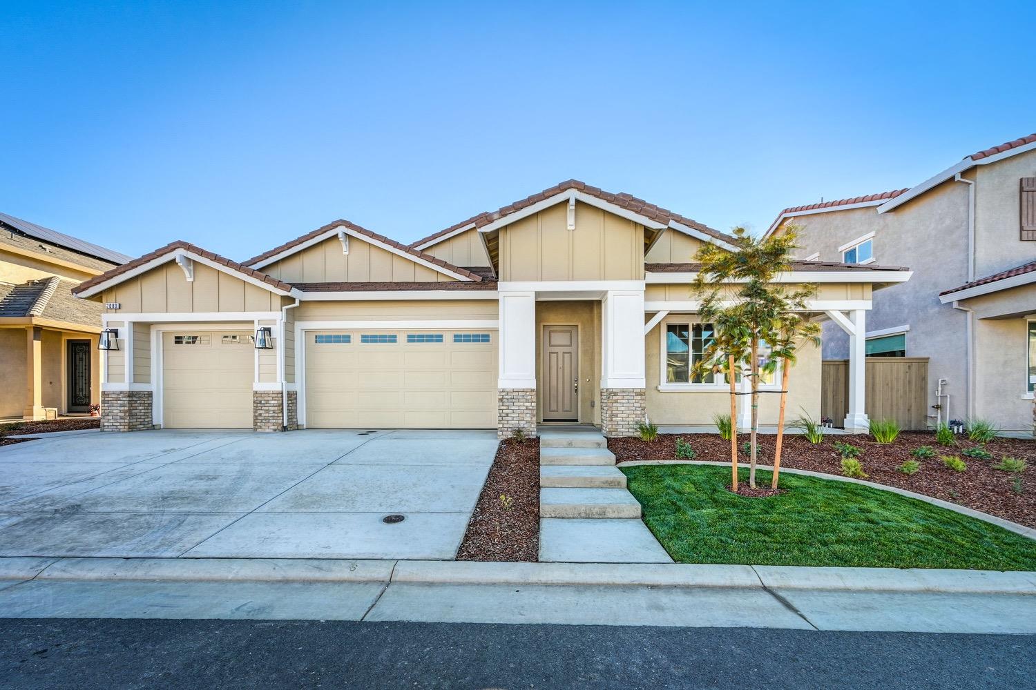 2080 Arbor Ridge Drive