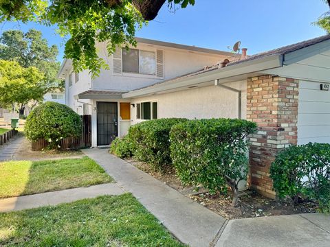 MLS: 225060077