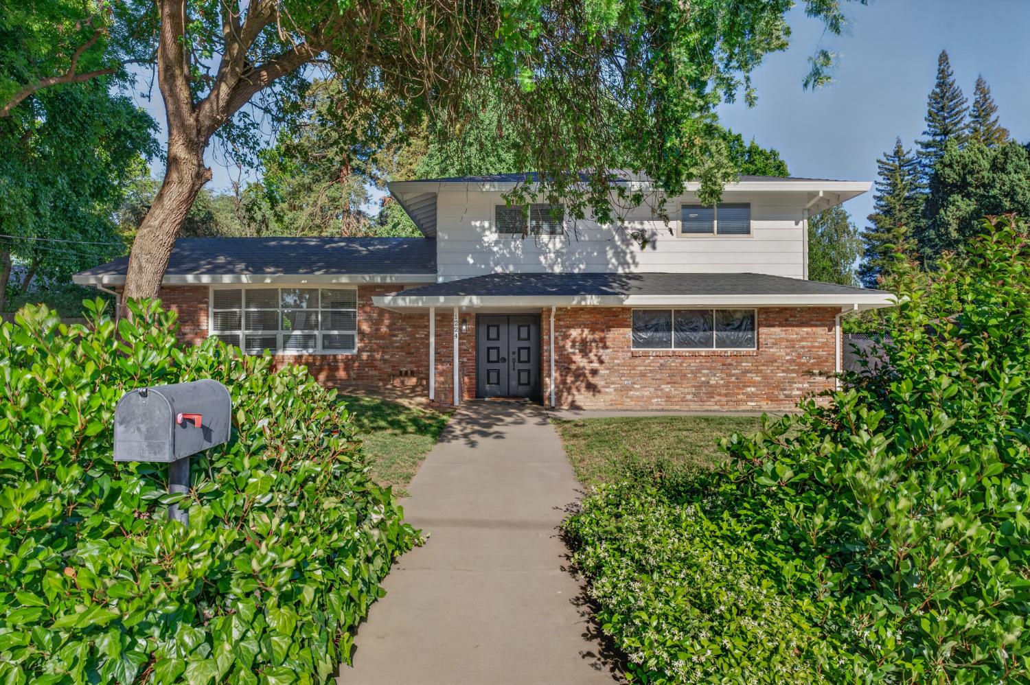 1224 Highland Avenue