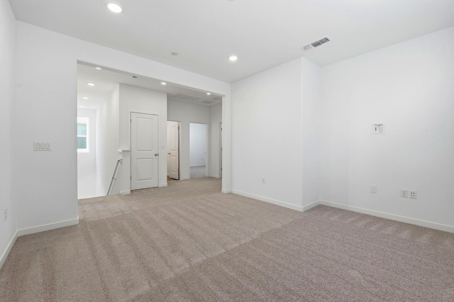 1230 N Robiolo Lane