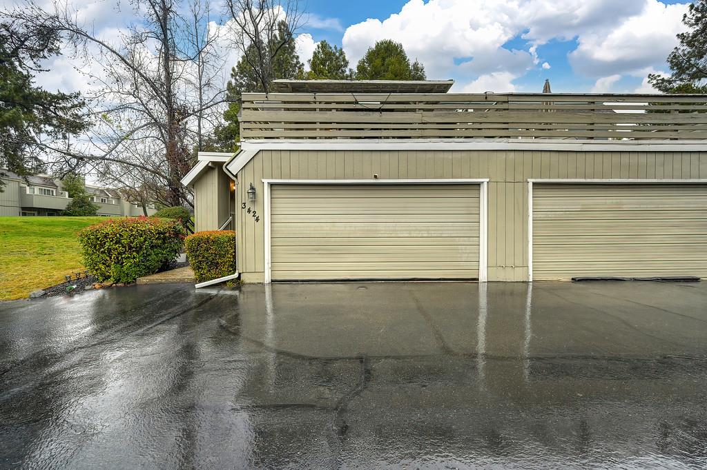 3424 Orinda Circle