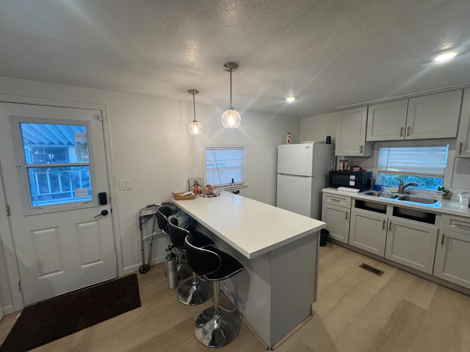6324 Bonanza Drive