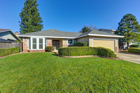 5407 Lequel Way Carmichael CA 95608