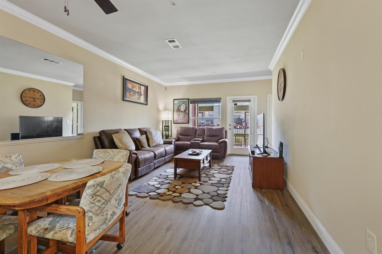 8434 Walerga Road 128