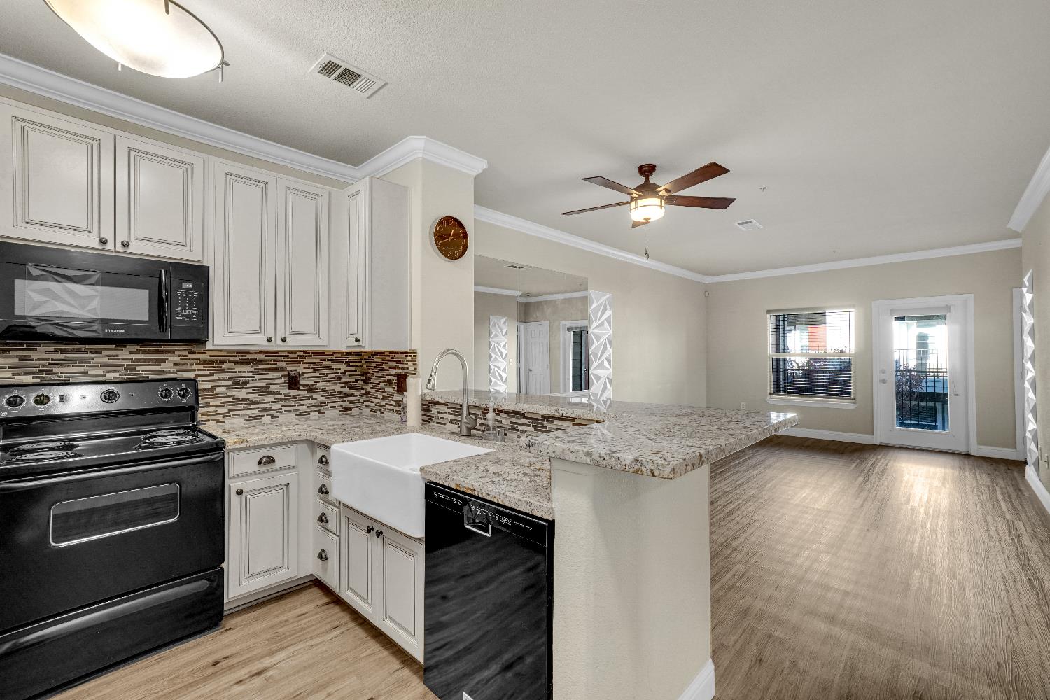 8434 Walerga Road 128