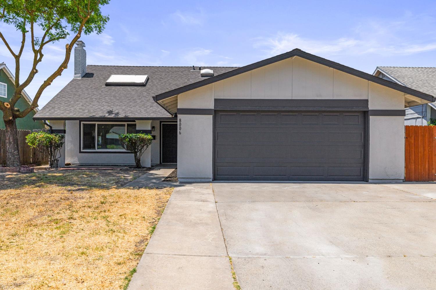 8006 Center Parkway
