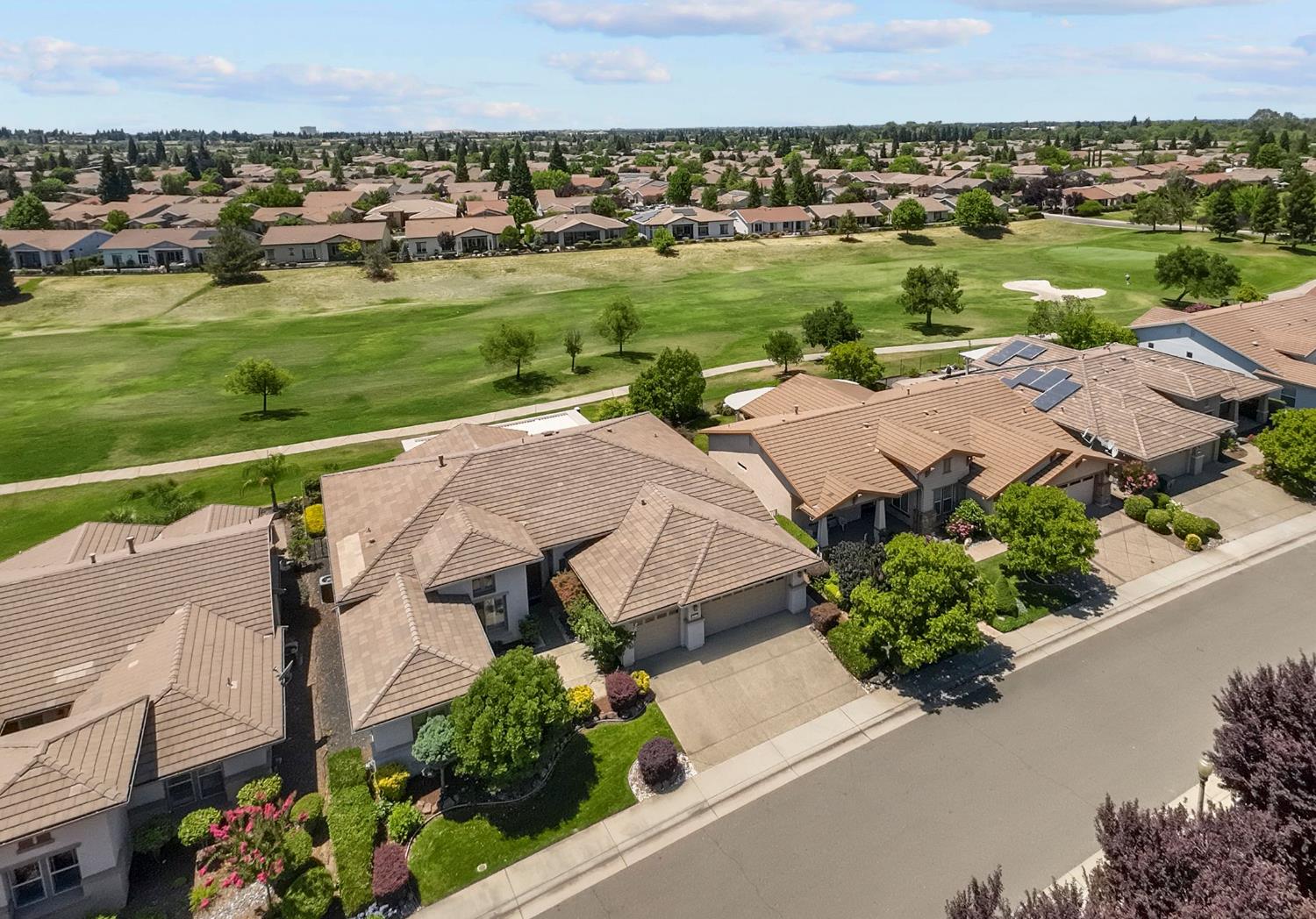1077 Overland Lane