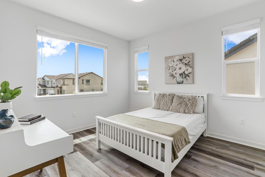 Photo of 3104 Needham Avenue, Lathrop, CA 95330 (MLS # 226044079)