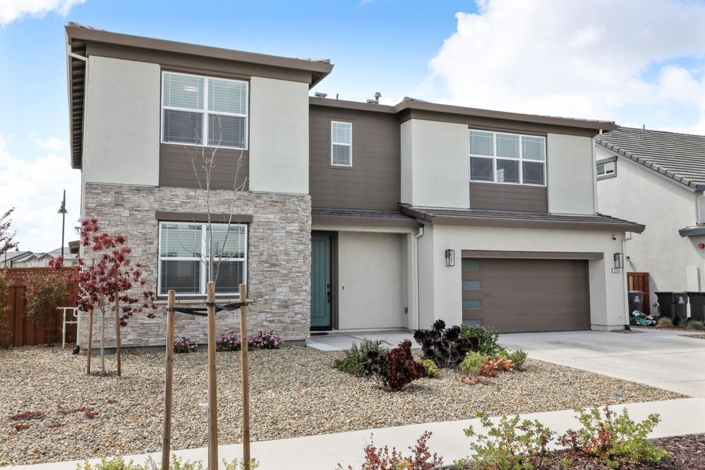 Photo of 3104 Needham Avenue, Lathrop, CA 95330 (MLS # 226044079)