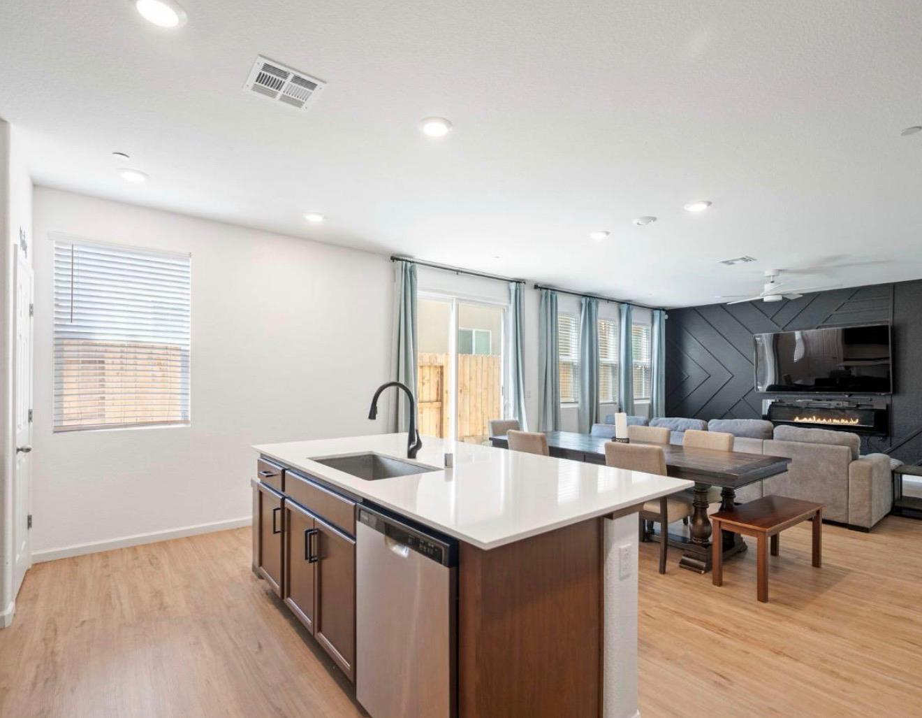 10807 Orta Lane