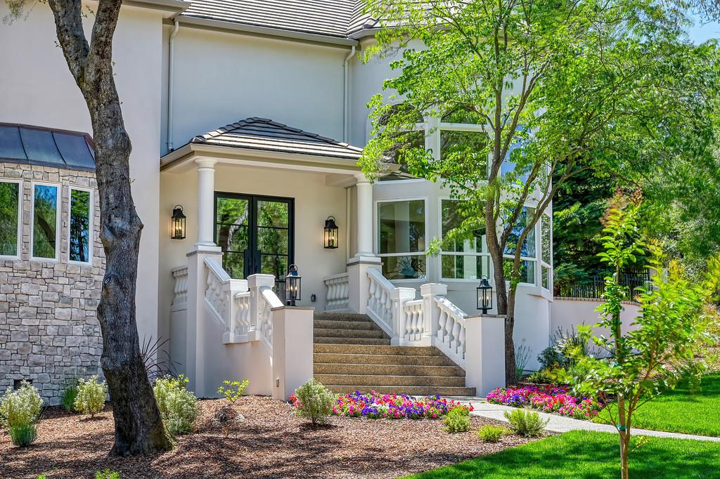 6275 Barcelona Court
