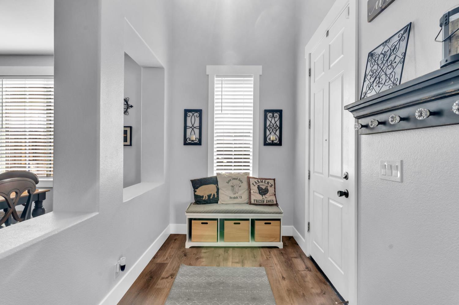 9700 Glacier Creek Way