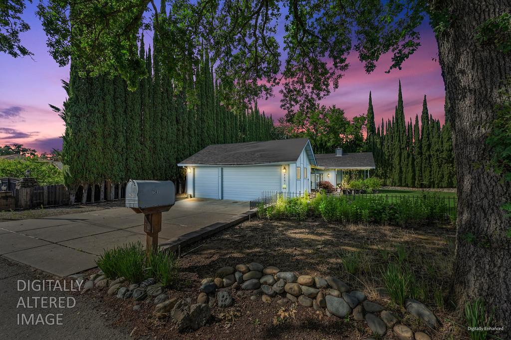 7561 Orange Drive