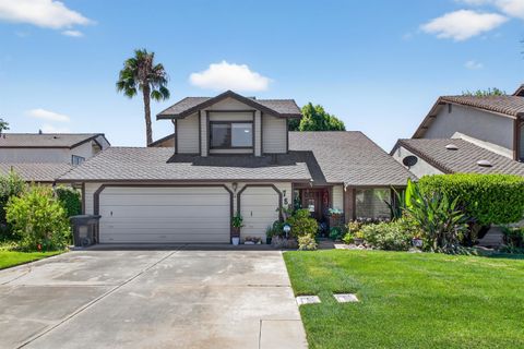 788 E Milgeo Avenue Ripon CA 95366