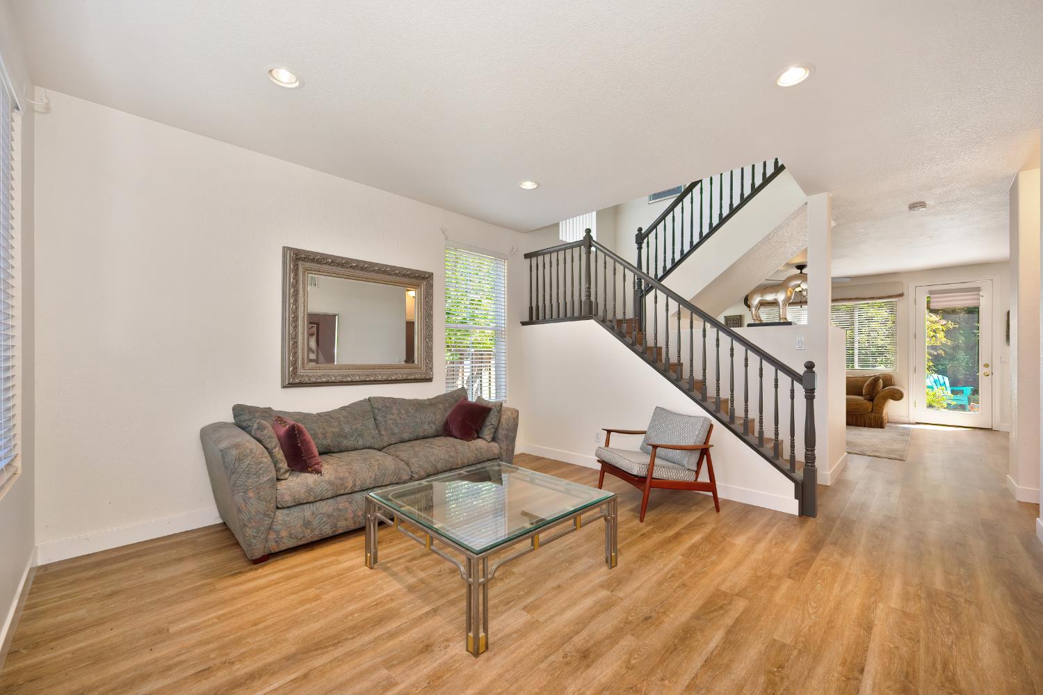 9584 Windrose Lane