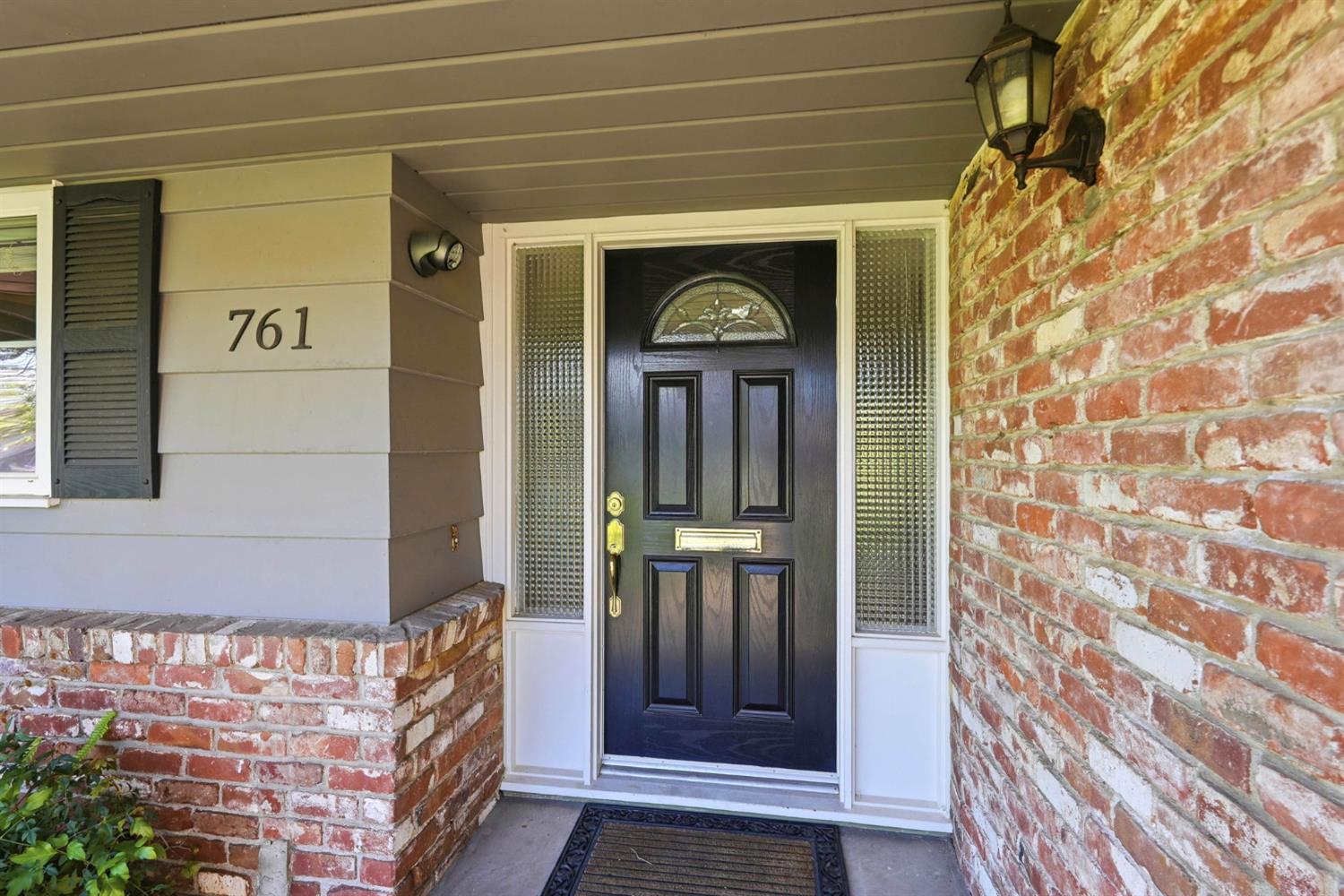 761 Coronado Boulevard