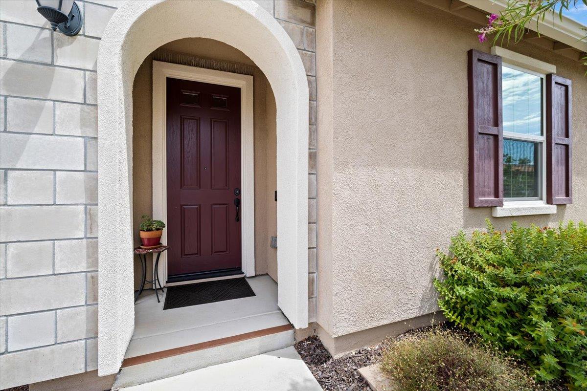 6509 Primavera Lane