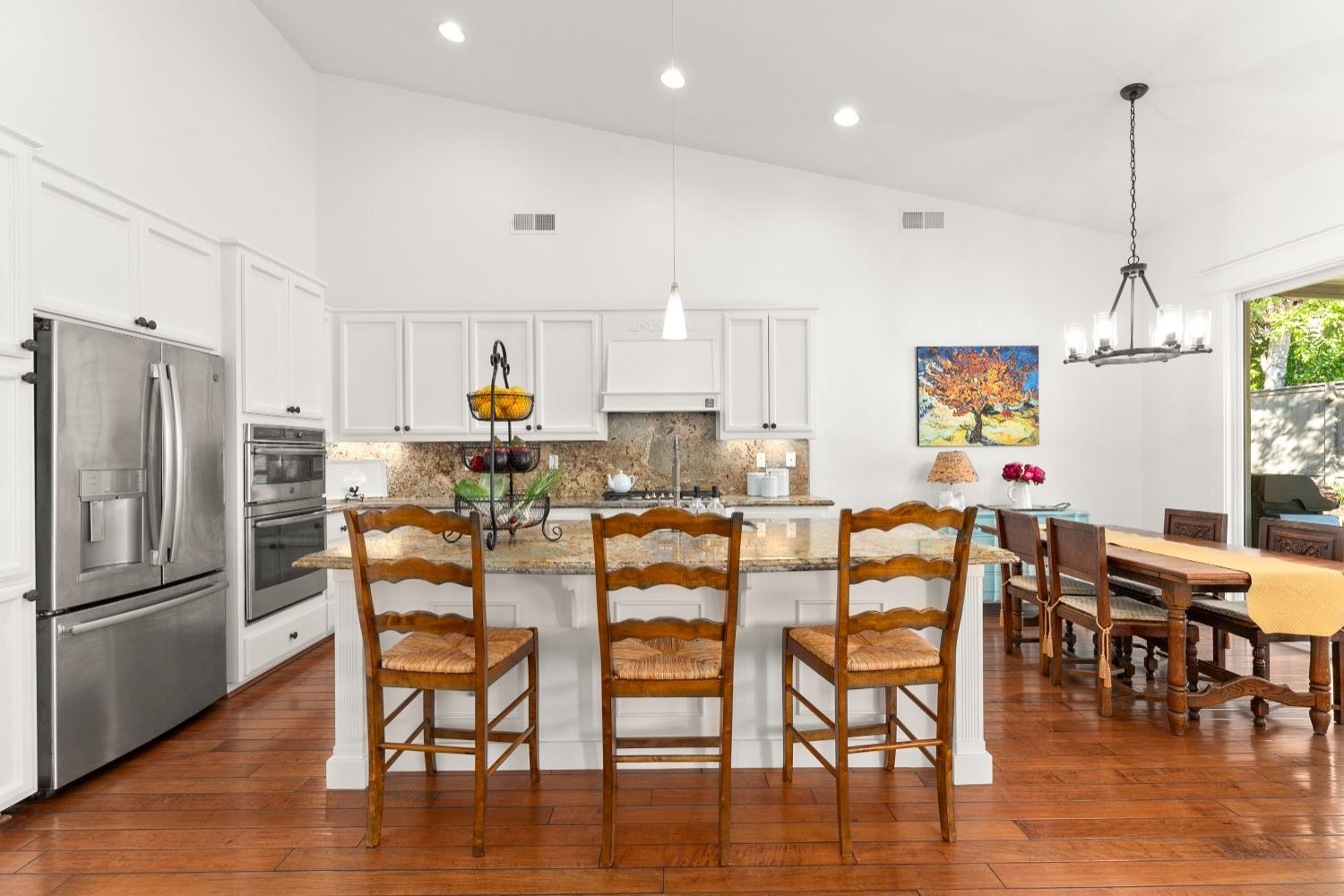 1516 Elk Ravine Way