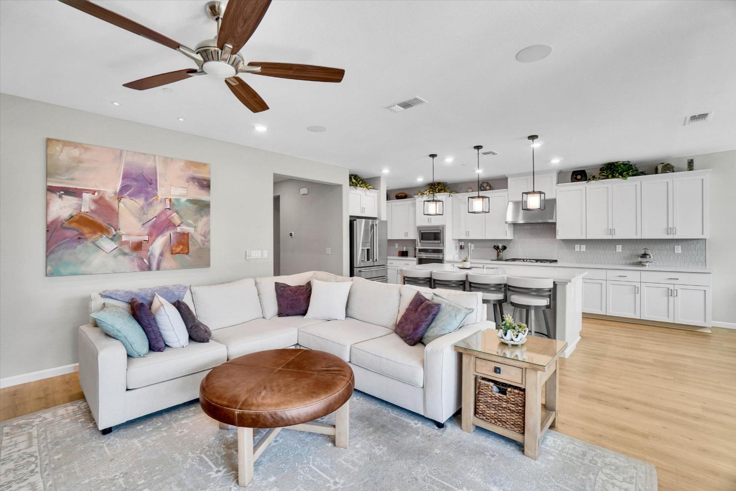 1325 Esplanade Lane