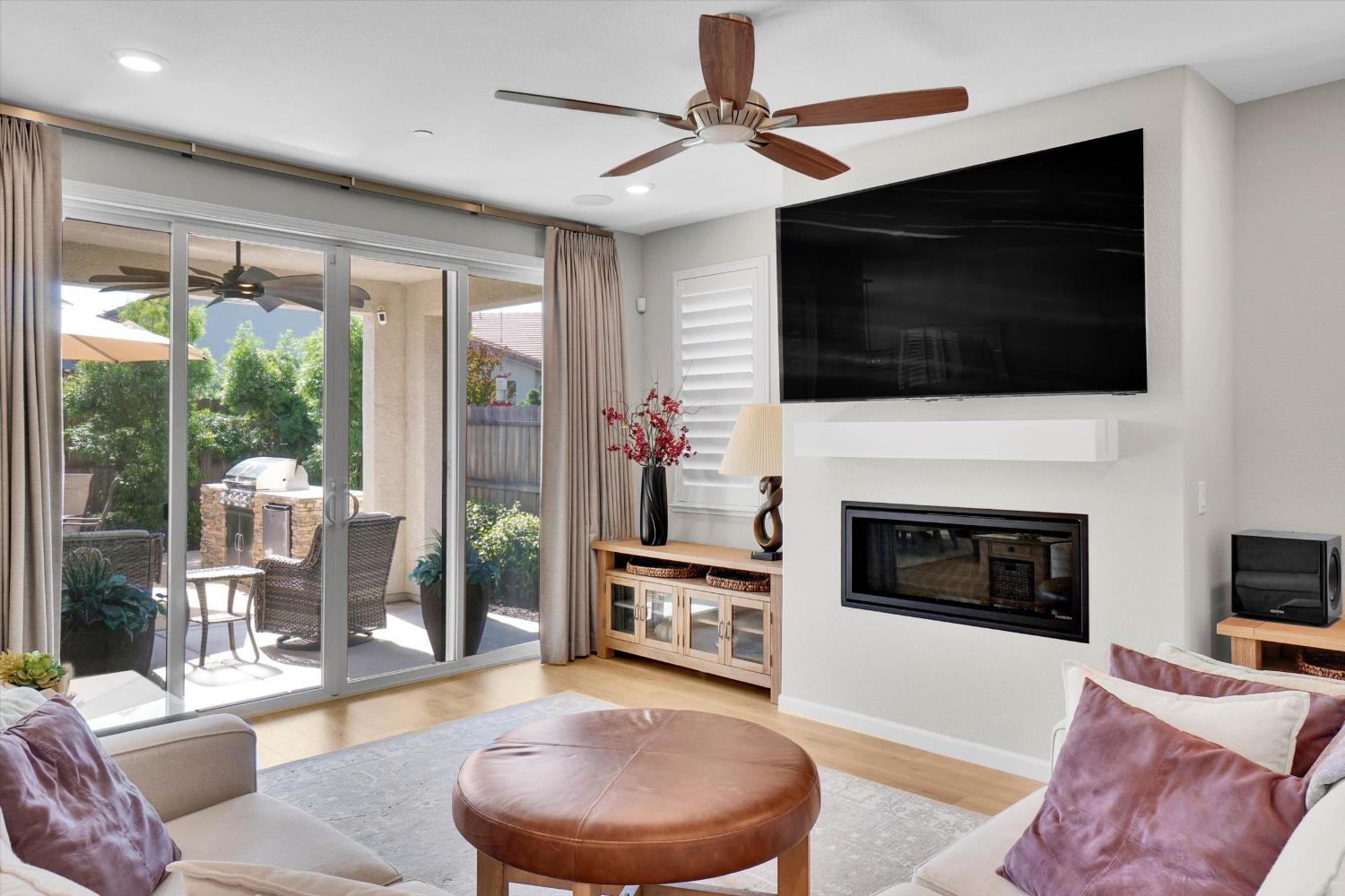 1325 Esplanade Lane