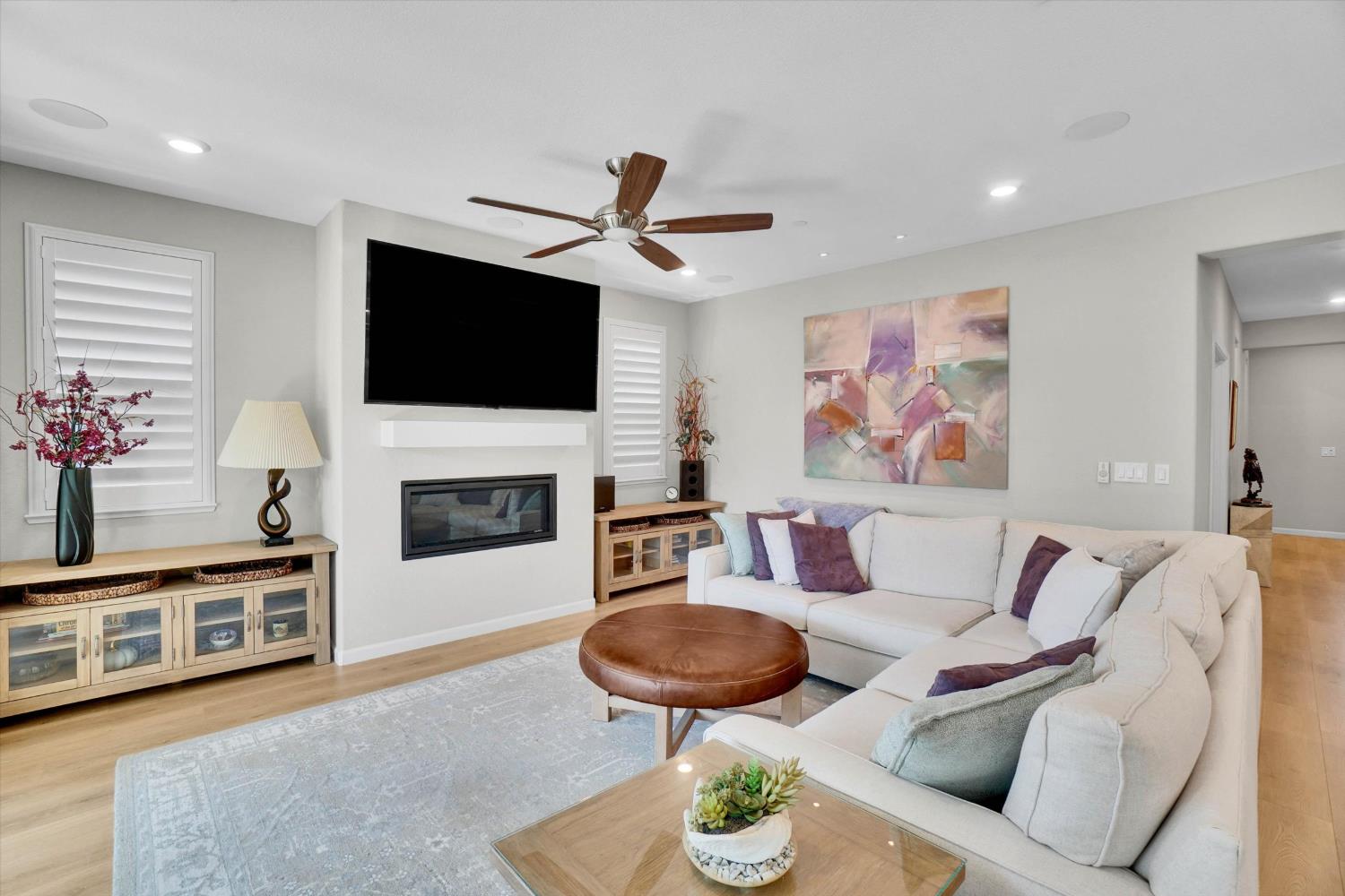 1325 Esplanade Lane