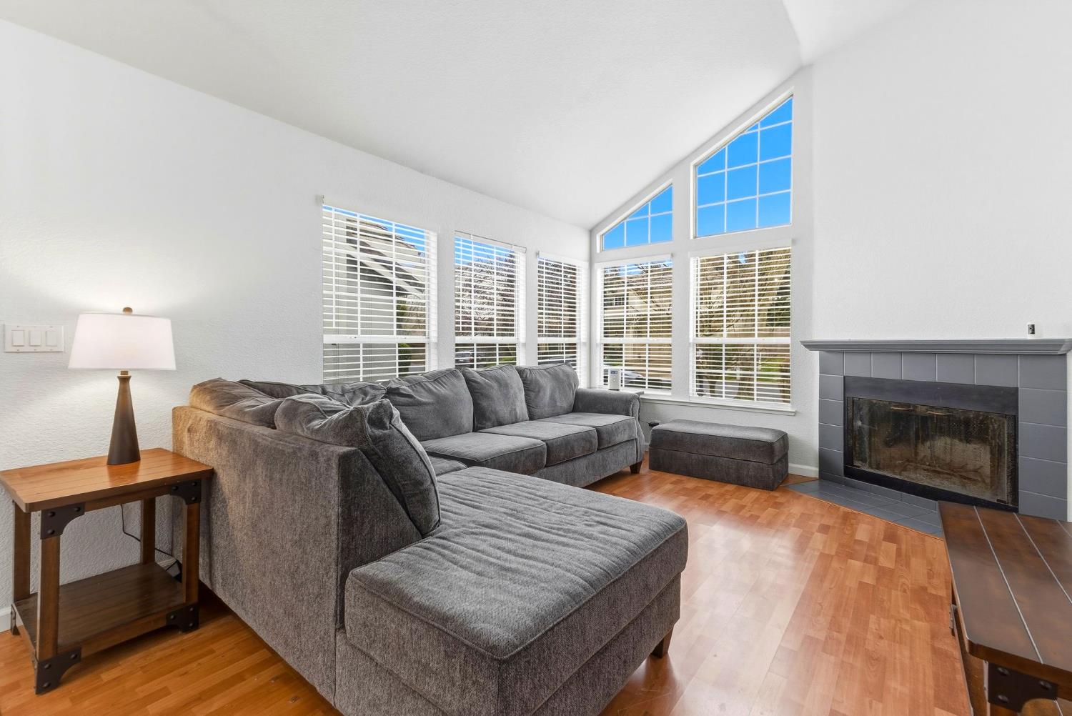 8465 Day Lillies Lane