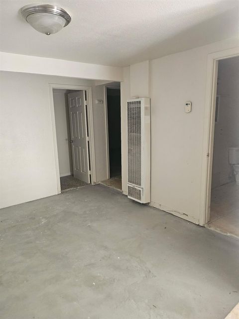 308 Anderson Sacramento CA 95838