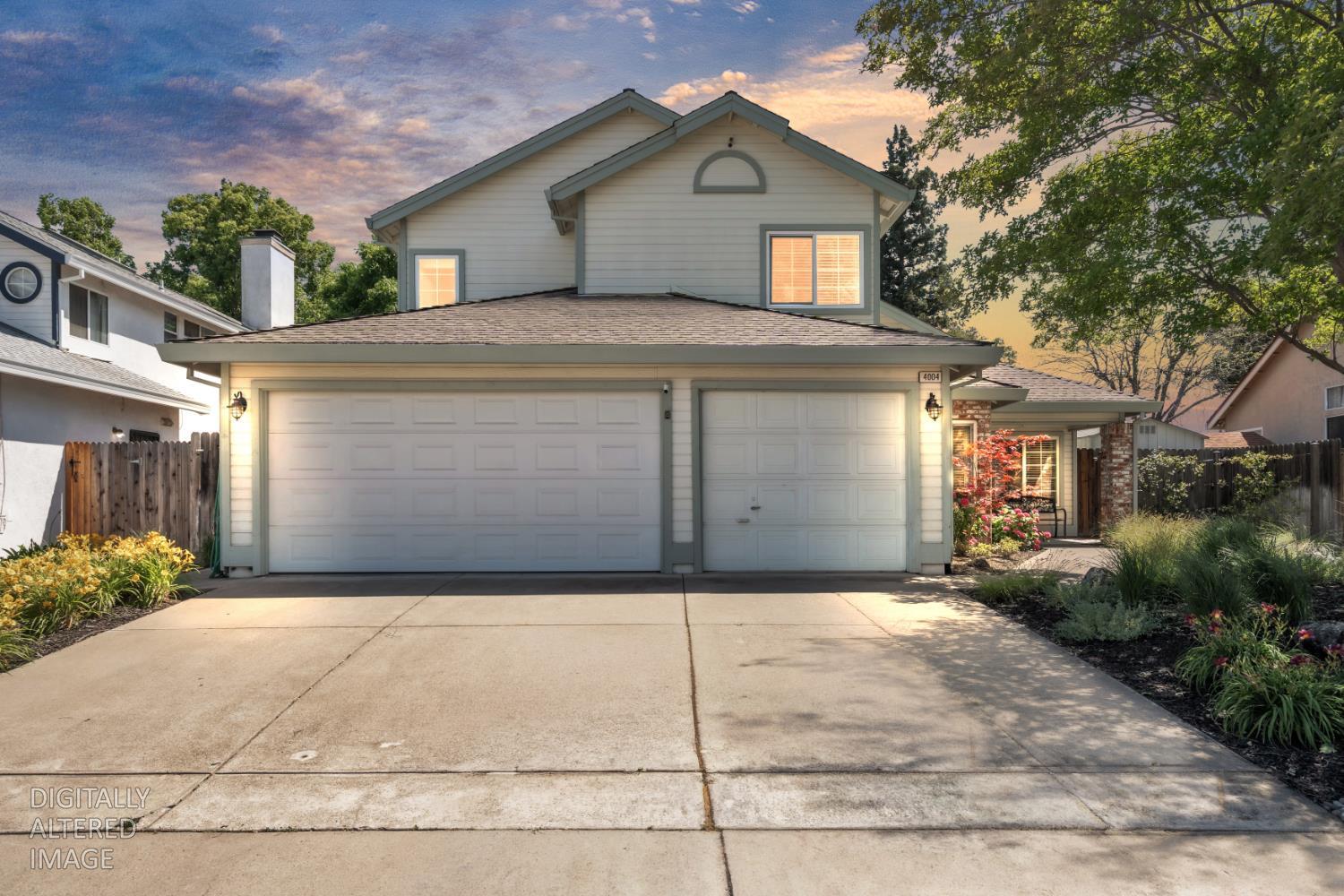 4004 Simi Valley Way