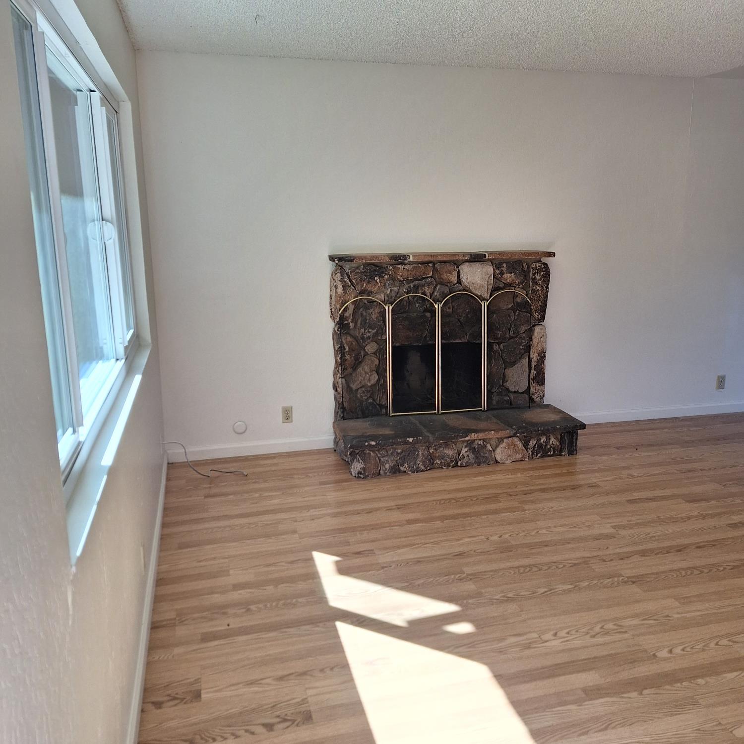 2007 Alta Loma Street