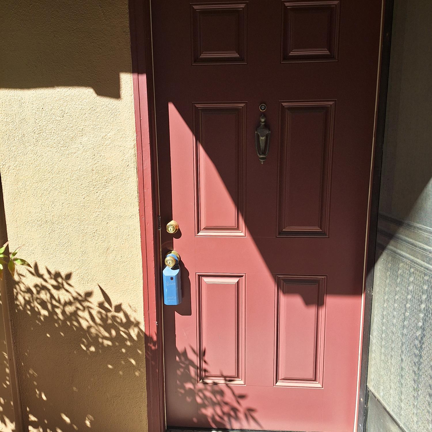 2007 Alta Loma Street