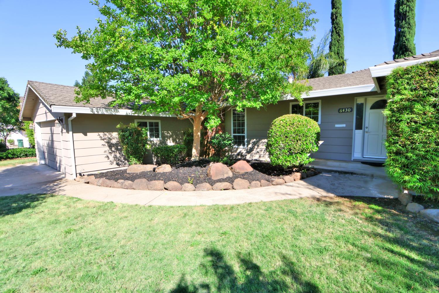 6430 Sandstone Street