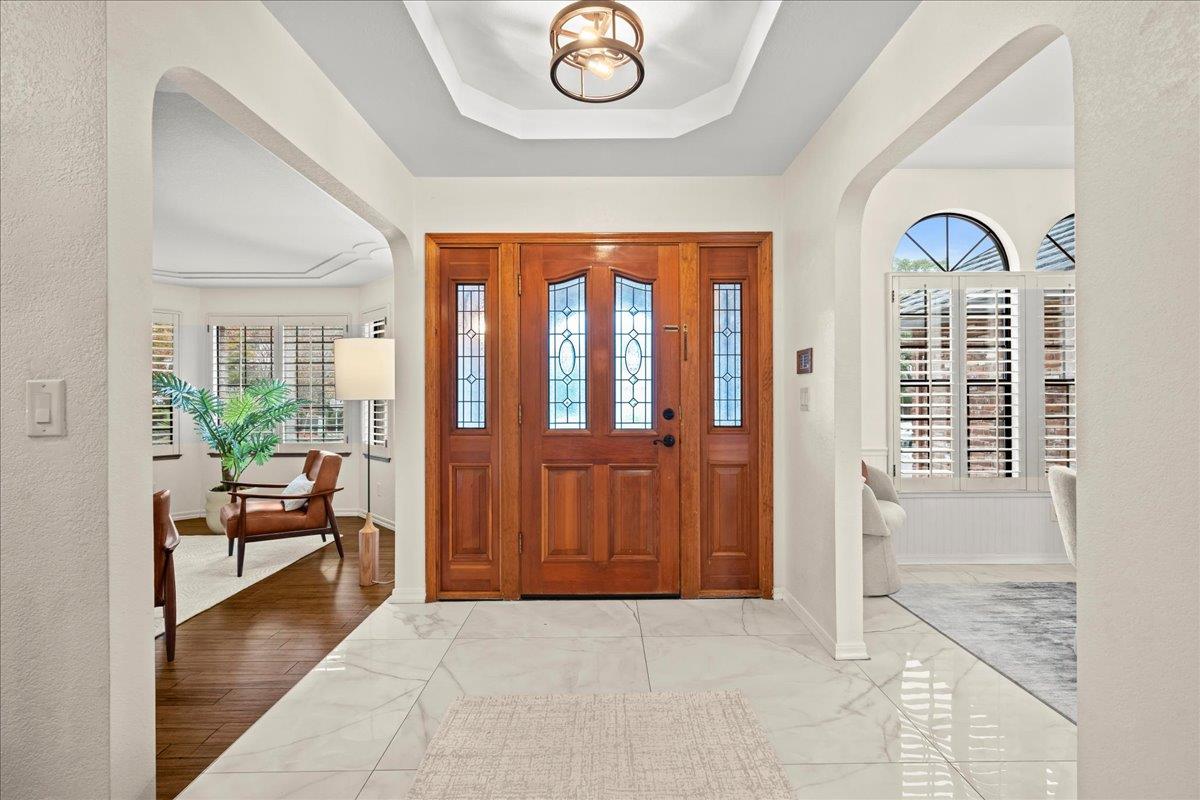 2525 Carnelian Circle