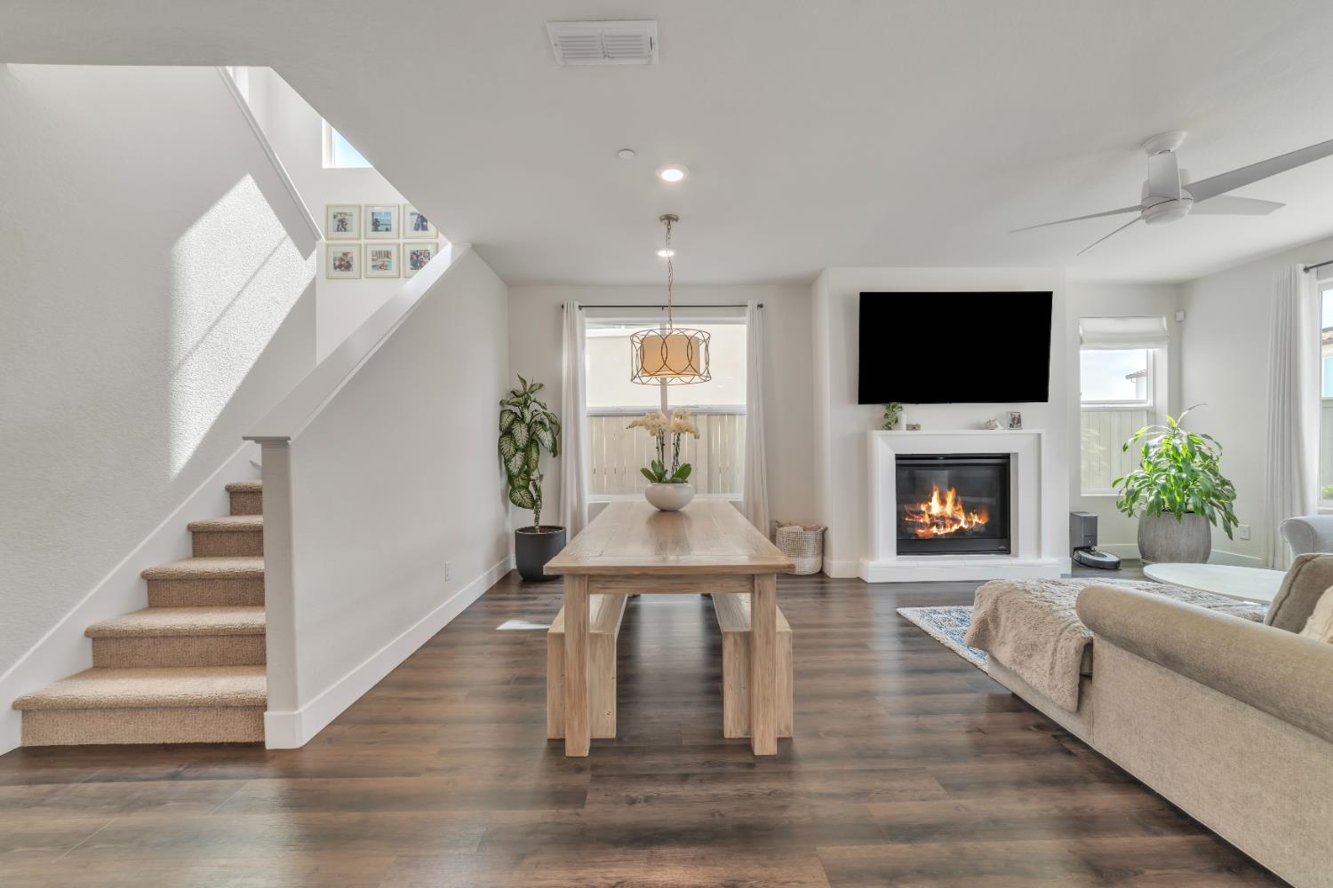 3227 Highgate Terrace Loop
