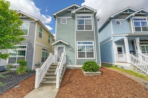 105 Hickory Street, Roseville, CA 95678 - MLS#: 225061159