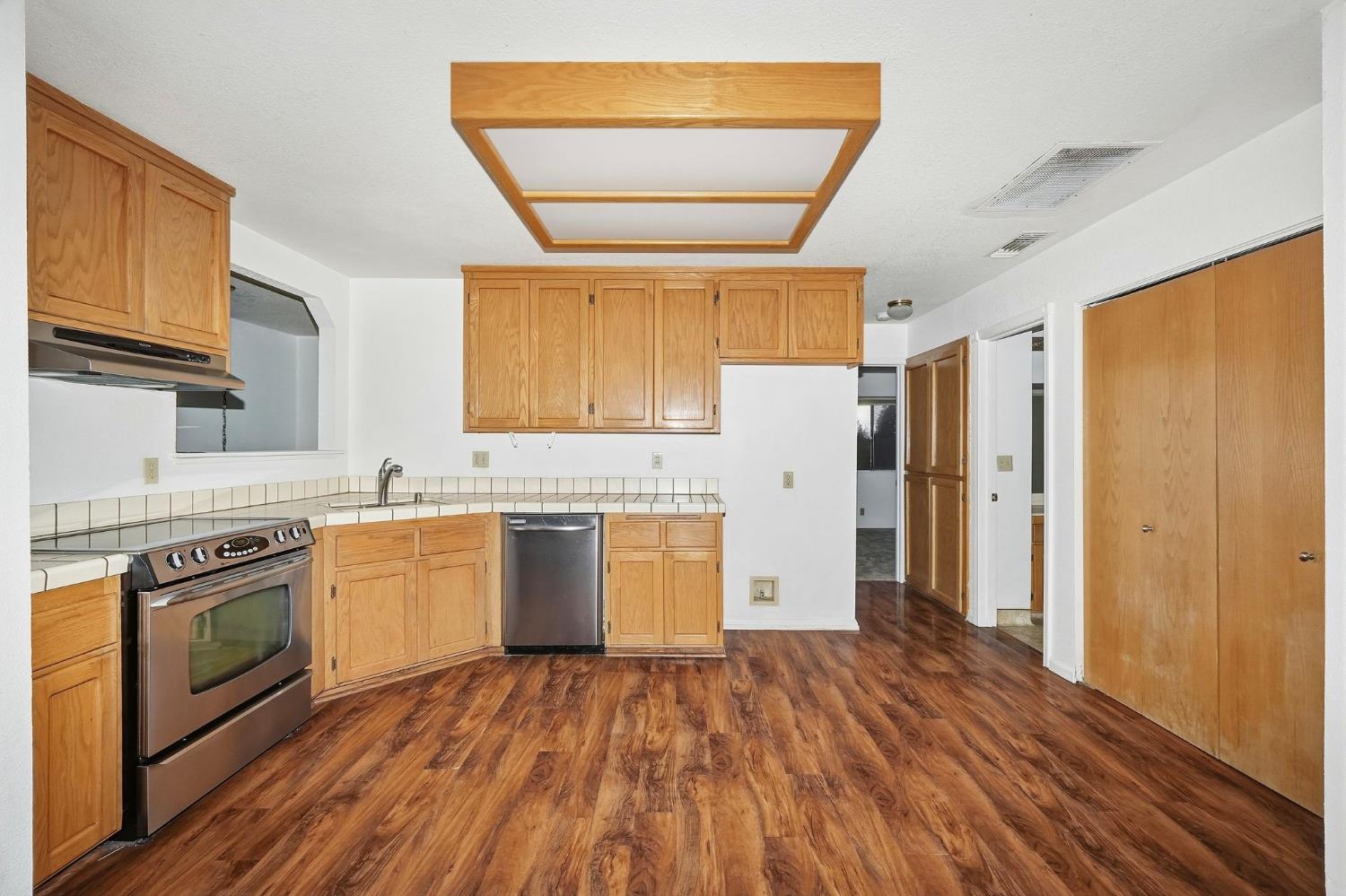 2725 Yuma Court