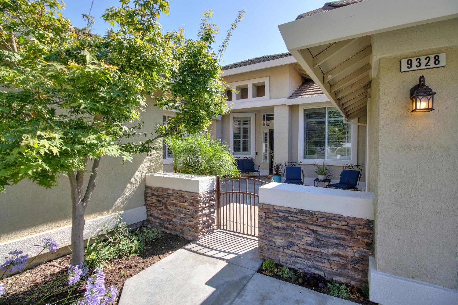 9328 Nestani Way