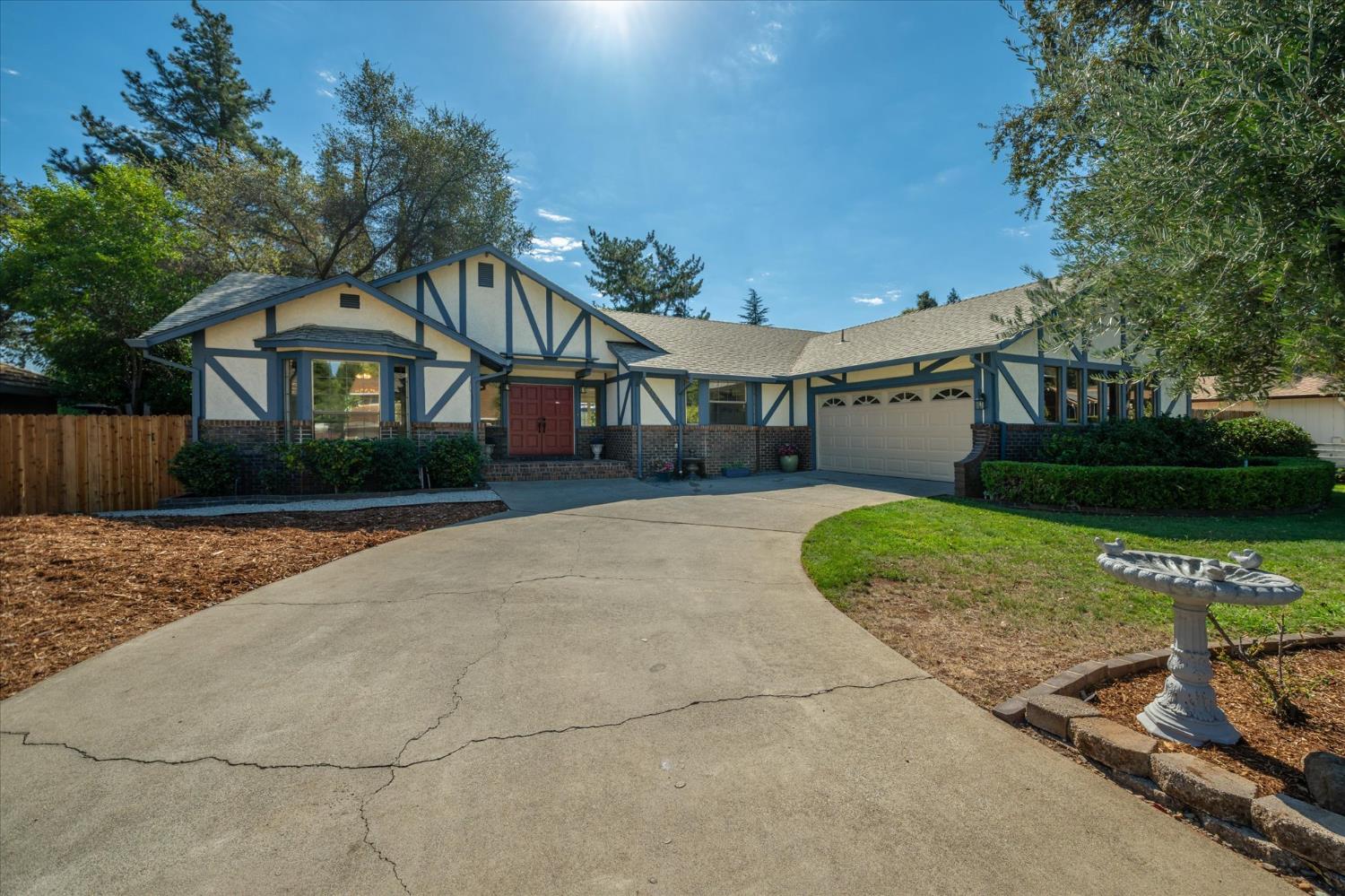 3128 Cambridge Court