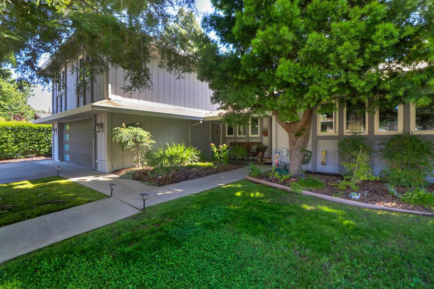 4884 Kipling Drive