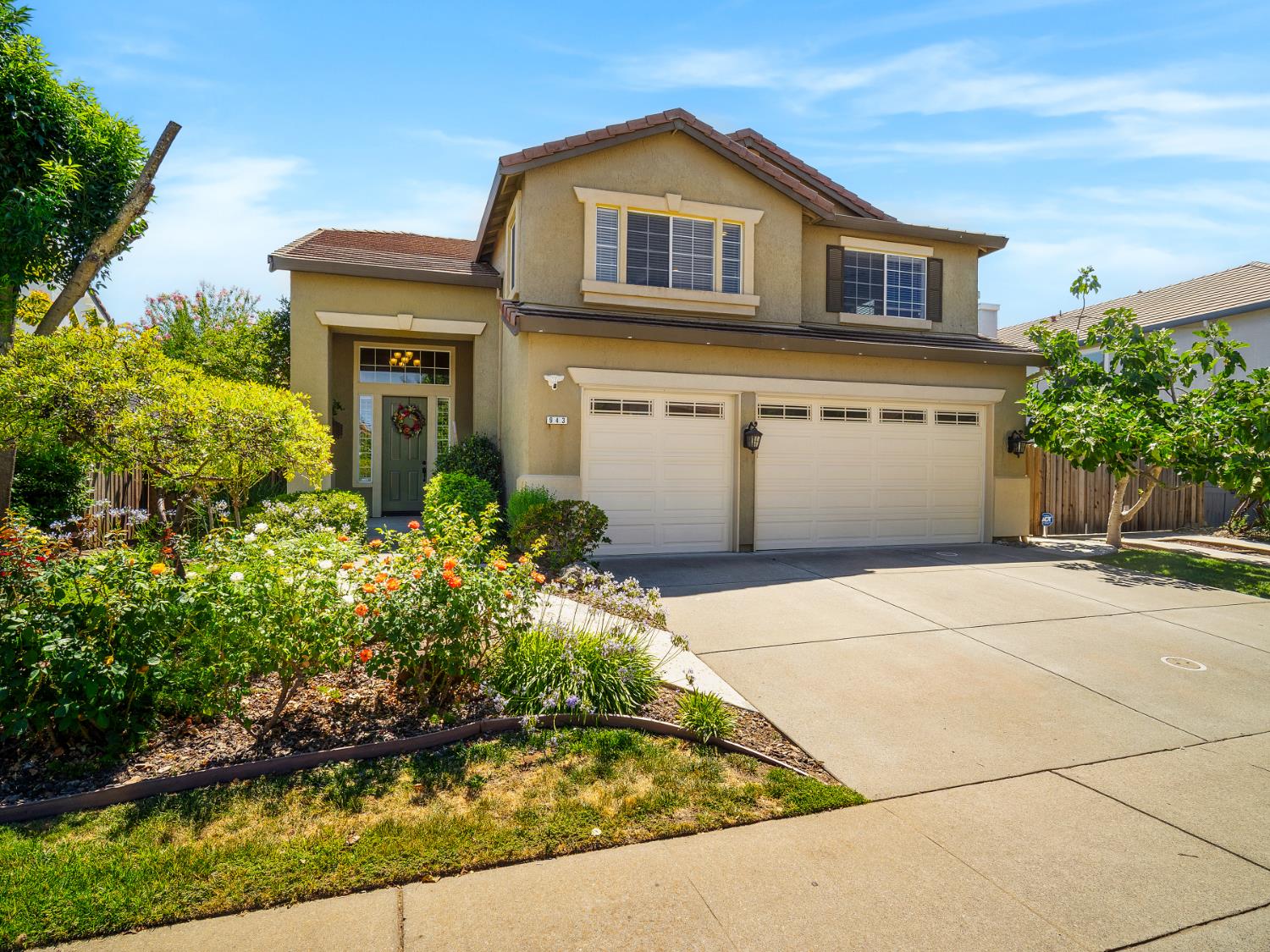 943 Sterling Circle