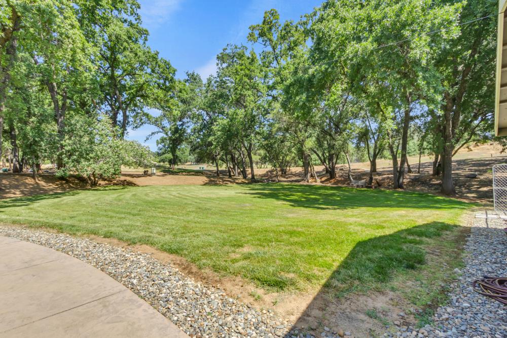 4501 Holiday Lake Drive