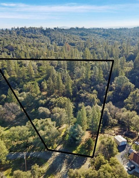 3040 Wolverine Court El Dorado CA 95623