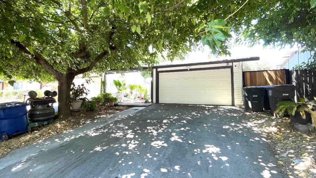 6392 Bonham Circle