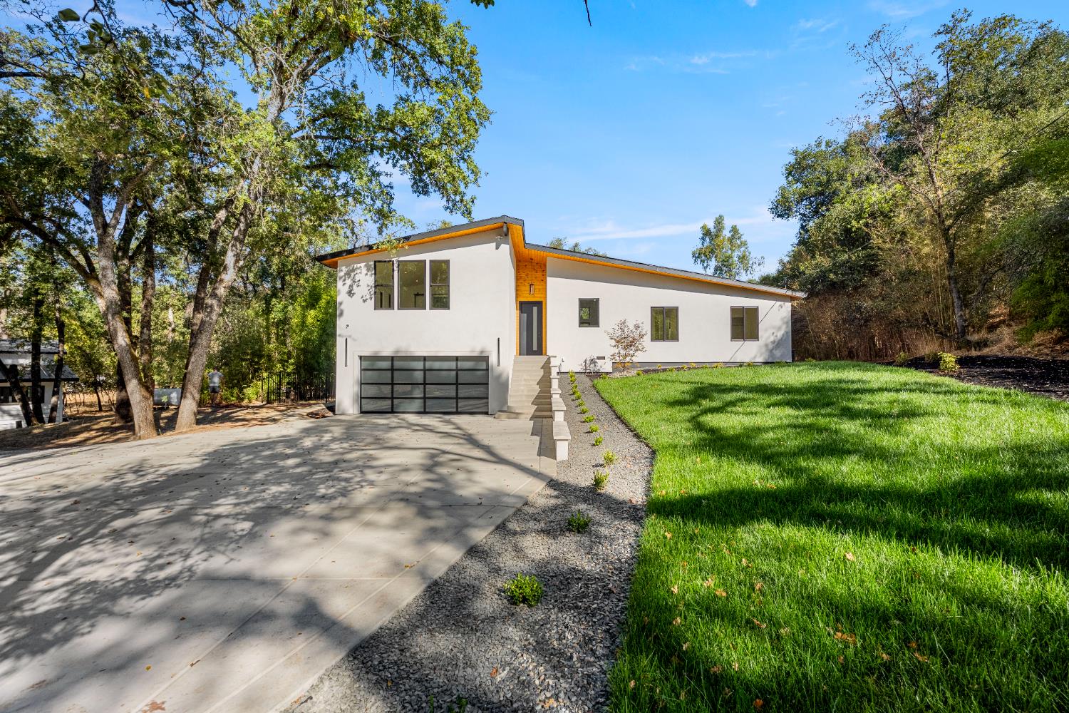 7801 Law Lane